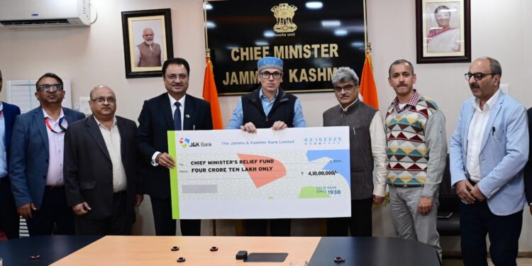 J&K Bank contributes ₹4.10 crore to CM’s Relief Fund for flood-affected families