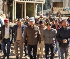 DC Kishtwar visits cloudburst-affected Chasoti –Paddar