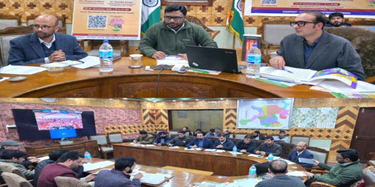 DC Kupwara chairs Revenue Officers’ Meeting, Reviews Key Departmental Matters
