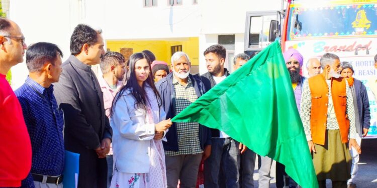 DC Reasi flags off 40 progressive farmers on Exposure-cum-Training visit