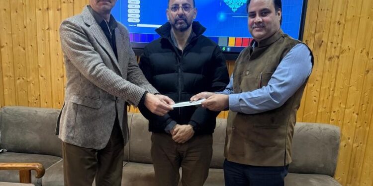 IICT, NIELIT develop new design software to promote Kashmir Handicrafts