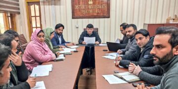 DC Baramulla chairs NRLM Review Meeting on SHG’s Bank Linkage Targets