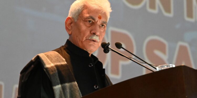 Lieutenant Governor attends closing ceremony of mega eye camp ‘Op Drishti’ for veterans, Veer Naris & civilians, at Command Hospital Northern Command, Udhampur