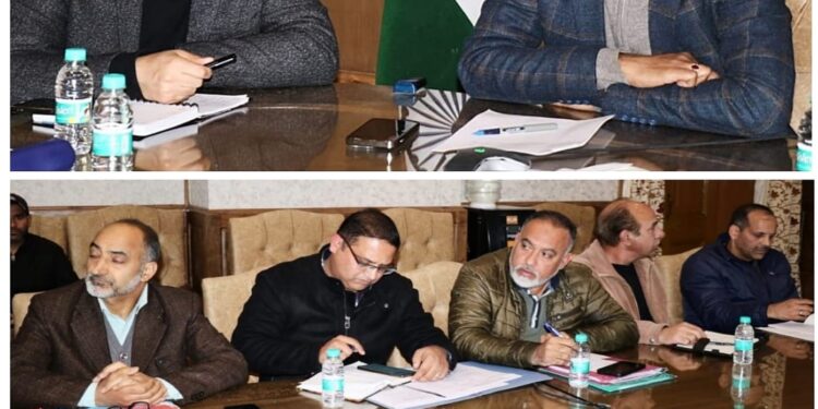 Div Com Kashmir chairs meeting on Handover of Centaur Lake View Hotel