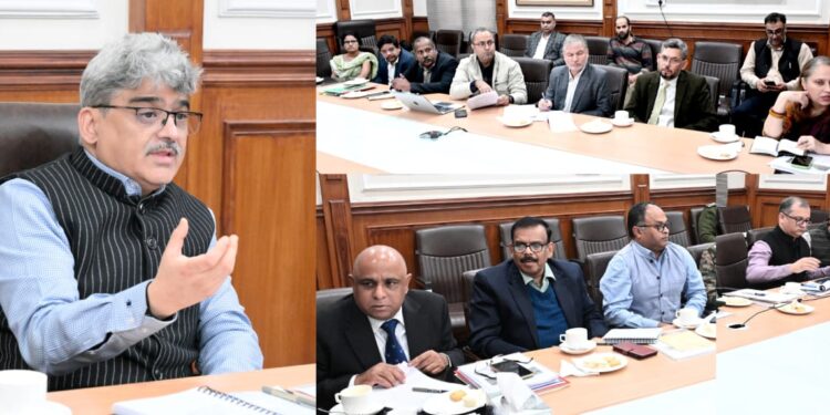 CS Dulloo calls for commercial push to aromatic and medicinal plant sector in J&K