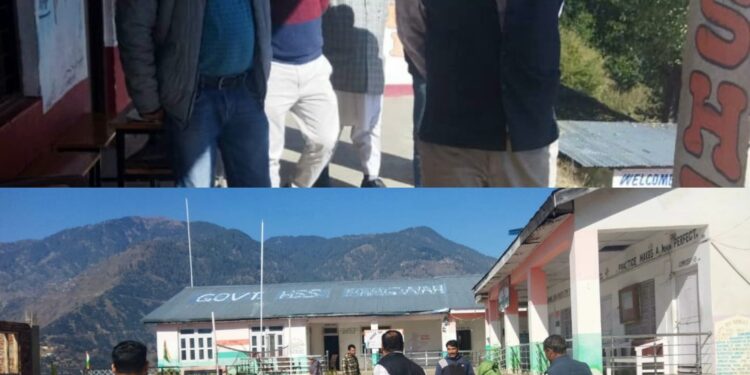 CEO inspects Class 10 Annual Examination Centres in Bhagwah Zone