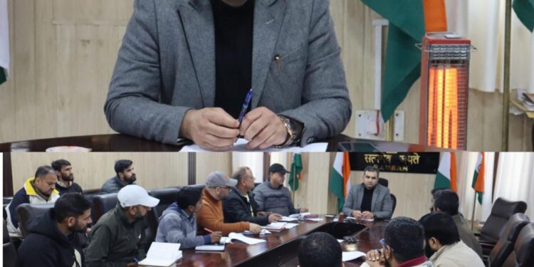 DC Ramban reviews progress of RDSS, installation of Rooftop Solar & Smart Meters
