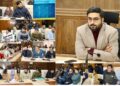DC Srinagar reviews progress in implementation of PM Surya Muft Bijli Yojana