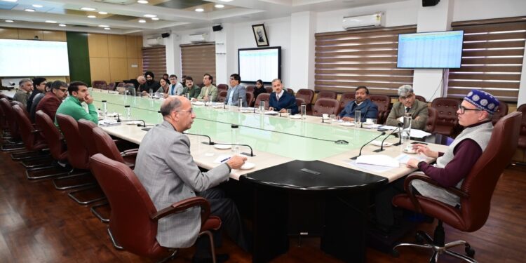 CM Omar Abdullah reviews District Capex, CDF, SASCI projects and Fiscal Indicators