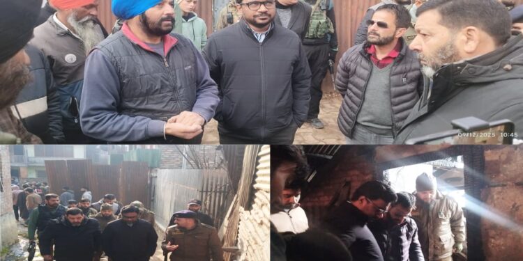 DC Kupwara visits Fire-Affected Family at Malik Mohallah