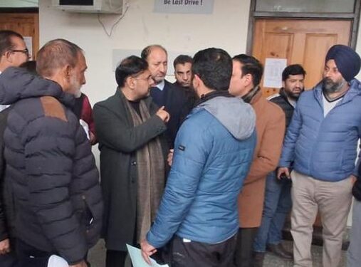 Satish Sharma inspects RTO Office Srinagar