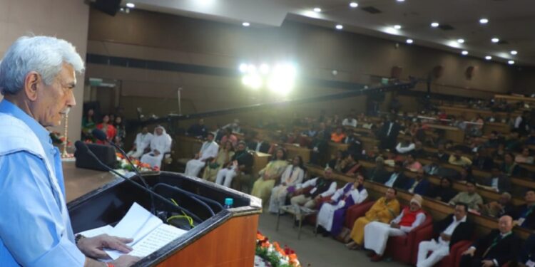 Lieutenant Governor attends HRDS India’s ‘Veer Savarkar International Impact Award’ in New Delhi