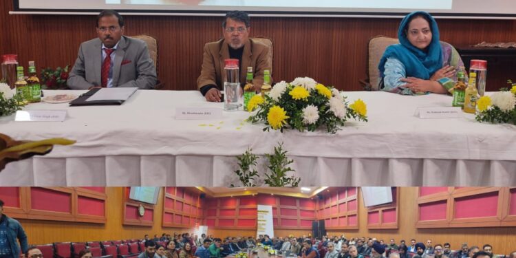 ARI & Trainings Deptt. organises workshop-cum-training programme on online portal for updation of RRs
