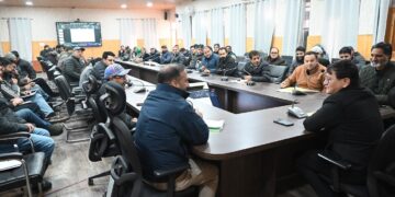 DC Baramulla reviews SBM-G Activities