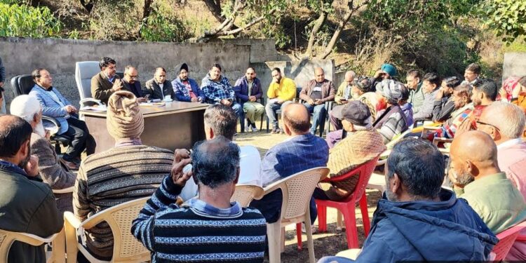 Rajouri Admin reaches out to people under ‘Prashasan Gaon Ki Ore’