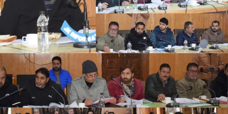 DDC Pulwama Chairs DLRC Meeting, Reviews Performance of Banks