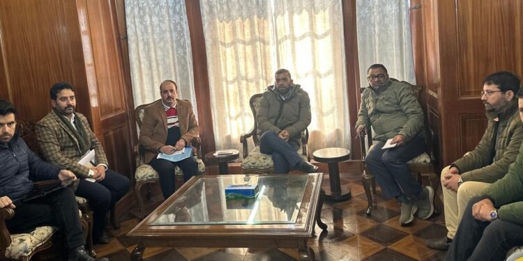 Director Estates conducts extensive inspection of office, residential accommodations at Srinagar