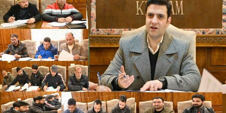 DC Kulgam Chairs DLTC Meeting on Scale of Finance for Agriculture & Allied Sectors for FY 2026–27