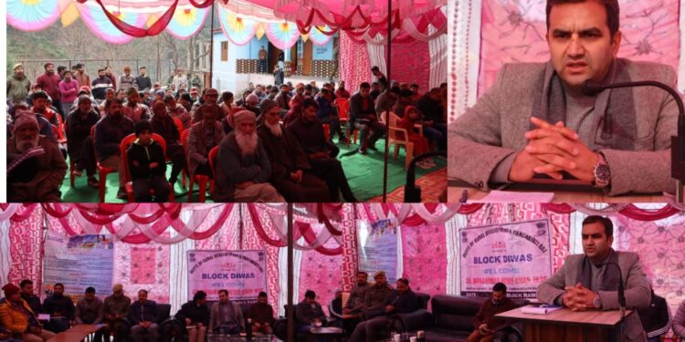 DC Ramban holds public grievance redressal camp at Panchayat Balawat