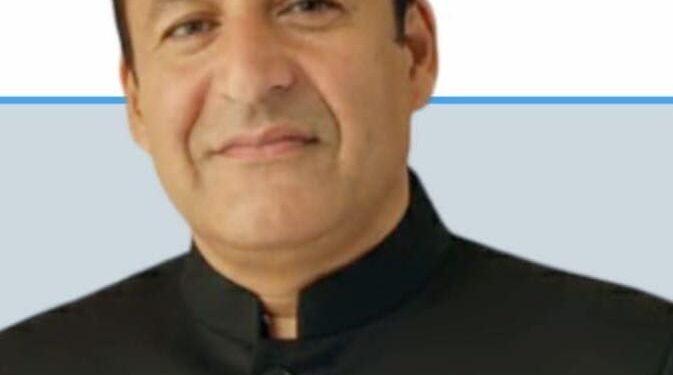 Javid Dar greets people on National Voters’ Day, calls for active participation