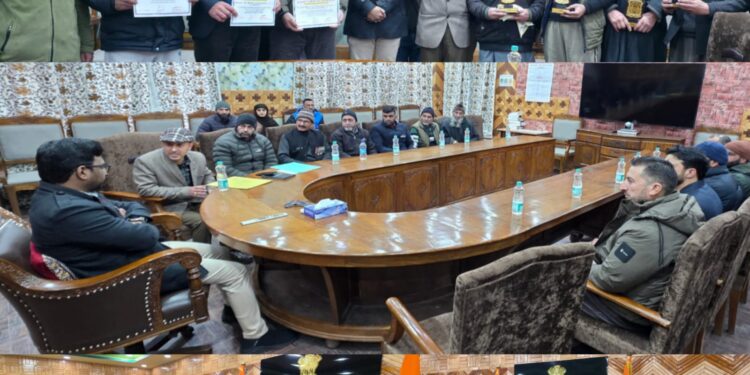 Ex-servicemen felicitated at Kupwara on 10th Veterans Day