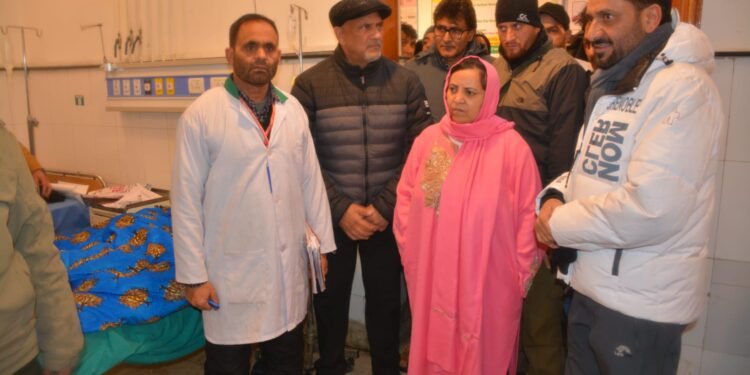 Sakeena Itoo conducts surprise inspection of District Hospital Kulgam; reviews patient care, other facilities