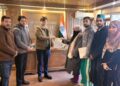 DC Baramulla distributes Compensation Cheque to Dependents of Accident Victim