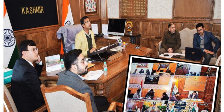 Div Com Kashmir reviews progress of re-creation of dilapidated Massavies, digitization of Jamabandis