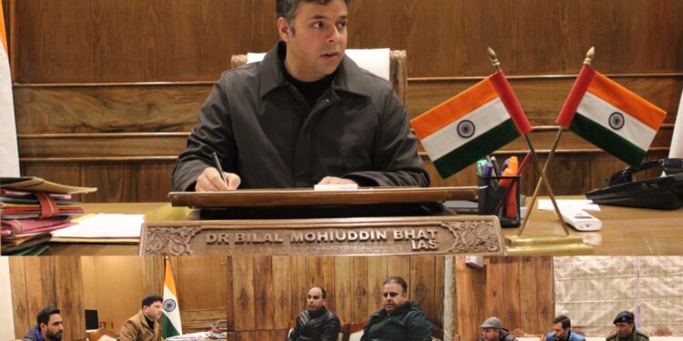 DC Budgam chairs MDDLTFC meeting to strengthen monitoring of mineral extraction and transportation