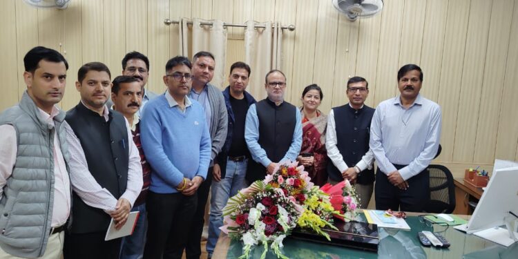 Ashwani Kumar assumes charge as Additional Chief Secretary PDD