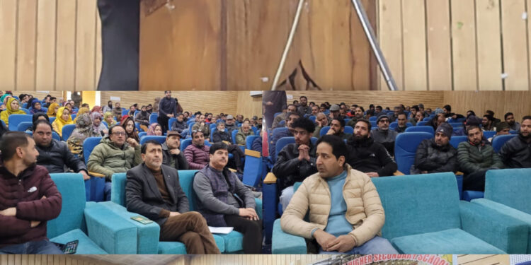 CEO Anantnag organizes  awareness program on ‘Road Safety Measures’