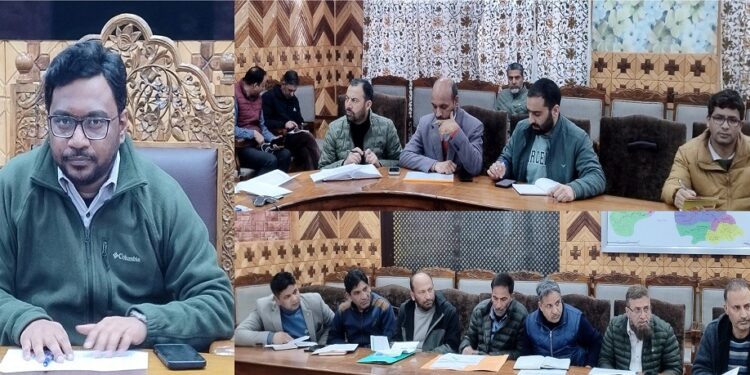 DC Kupwara reviews progress of PM Surya Ghar Muft Bijli Yojana