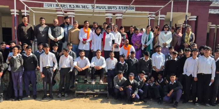Nukkad Natak staged at MHAC Boys School Akhnoor under SPARSH Leprosy Awareness Fortnight campaign