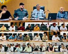 DC Kathua reviews progress of Education Sector works