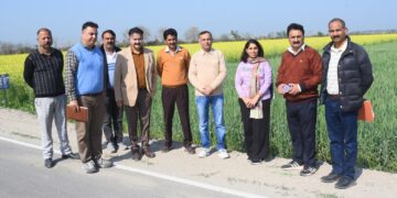 Director Agriculture Jammu inspects developmental activities at SM Farm Chinore