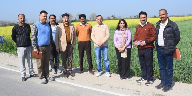 Director Agriculture Jammu inspects developmental activities at SM Farm Chinore