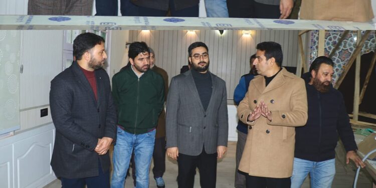 DC Srinagar inspects progress of upgradation, renovation works at Banquet Hall-Conference Complex