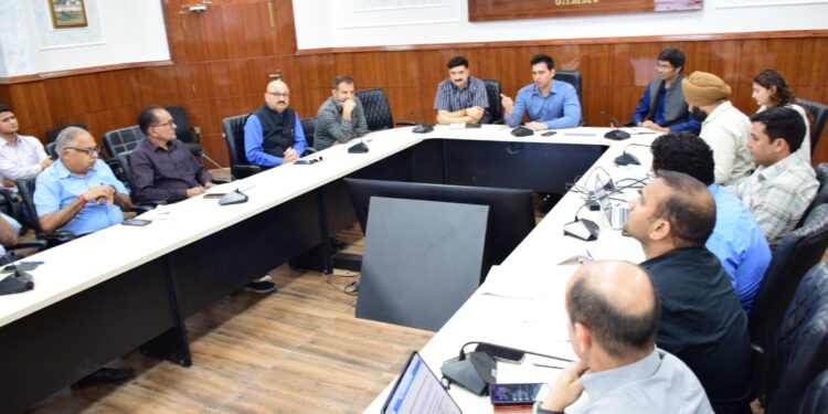 DC Jammu discusses action plan for power supply maintenance in Summers