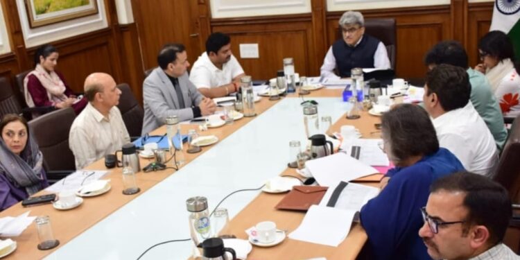 CS reviews implementation of key reforms to revamp healthcare in J&K