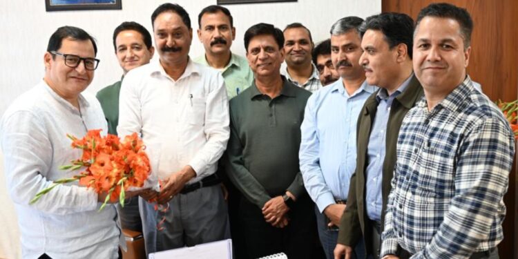 AJKAOWF delegation meets Agriculture Minister; raises promotion, pay anomaly issues