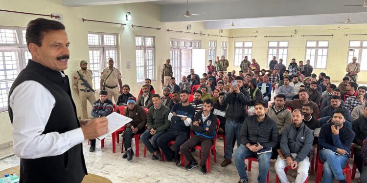 MLA Mankotia holds public outreach camp at Sudhmahadev