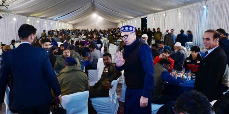 CM Omar Abdullah hosts Iftaar in Srinagar, emphasizes unity and compassion
