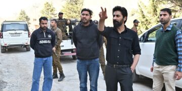 DDC Baramulla conducts on-site inspection of widening work along Baramulla-Uri stretch of NH1
