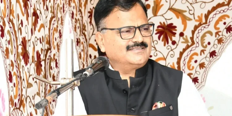 Rana extends Eid-ul-Fitr, Nauroz greetings