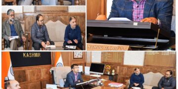 Div Com Kashmir reviews progress of flood plain Zoning in Valley
