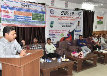 CEO conducts extensive one-day tour of Chenani Assembly Constituency under SVEEP initiative