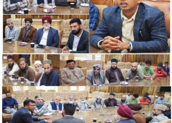 Div Com Kashmir meets Religious Leaders, invites for participation in Nasha Mukt J&K Padyatra