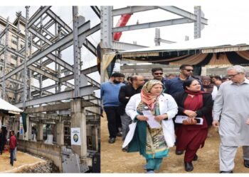 CM Omar Abdullah reviews progress of work on LD Hospital Extension Block, stresses timely completion
