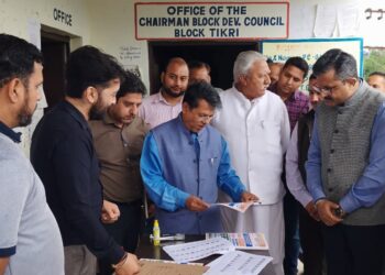 State Election Commissioner reviews Revision of Panchayat Electoral Rolls in Udhampur, Jammu