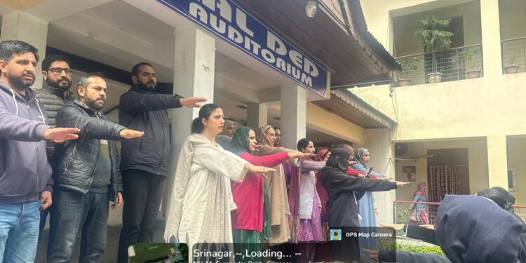 GCoE Srinagar intensifies NMBA 2026 drive, organize awareness session, mass pledge ceremony